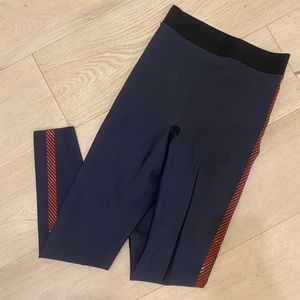 Navy Ultracor leggings (S)